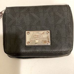 Michael Kors cards wallet
